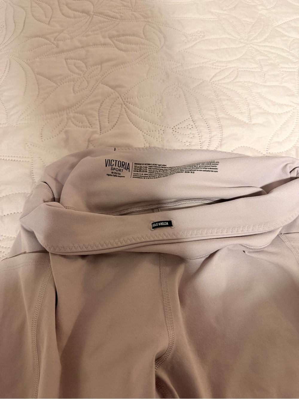 Victoria's Secret Sport Light Taupe Leggings